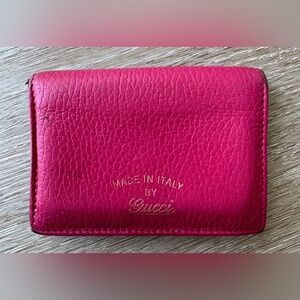 Authentic Gucci Hot Pink Leather Credit Card Holder